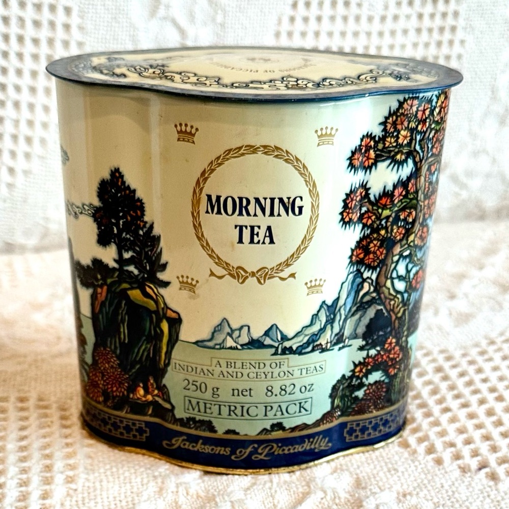 Vtg Jacksons of Piccadilly London Morning Tea Tin Canister Unique Shape
Tiffany - Picture 11 of 11